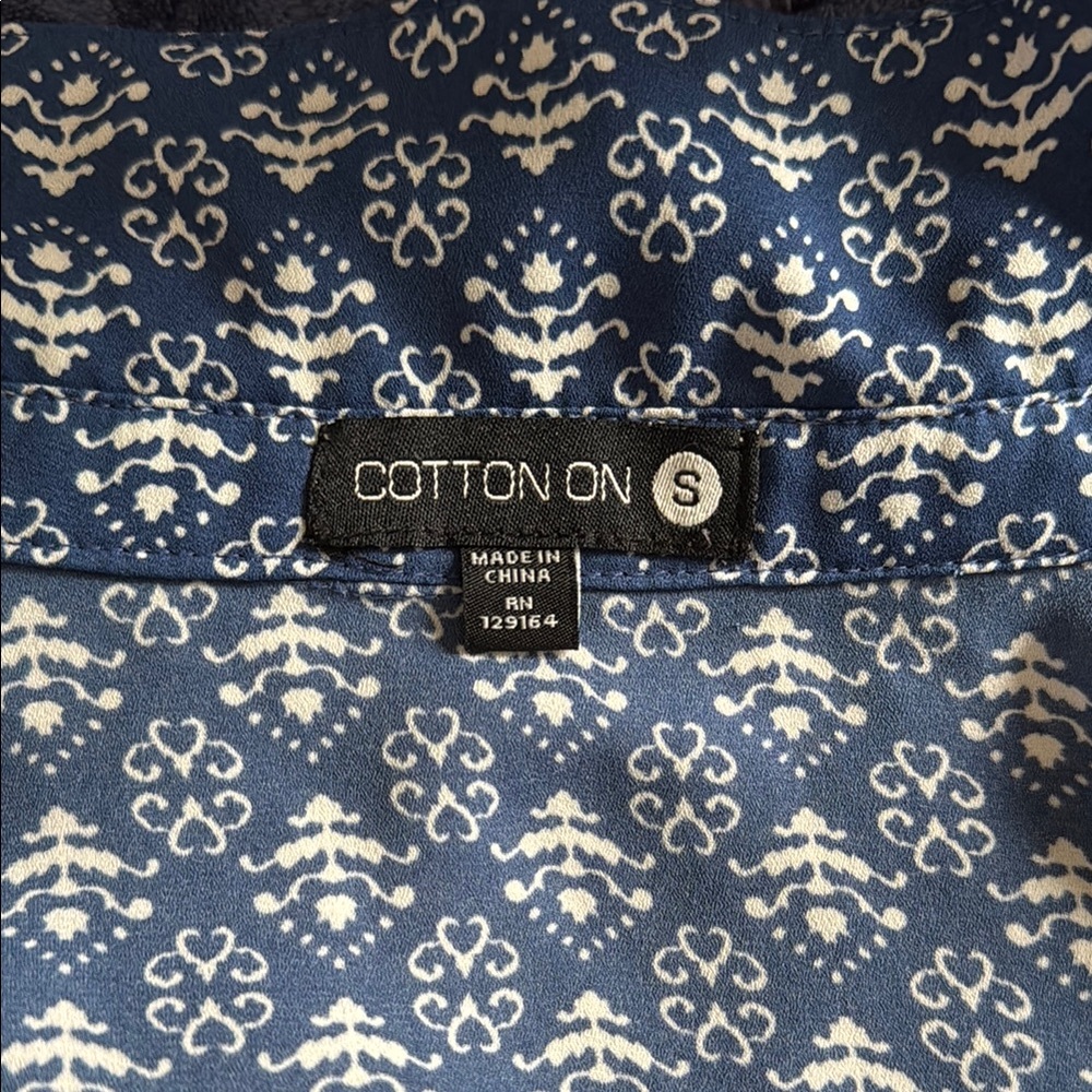 Blue Patterned Blouse - Picture 4 of 4